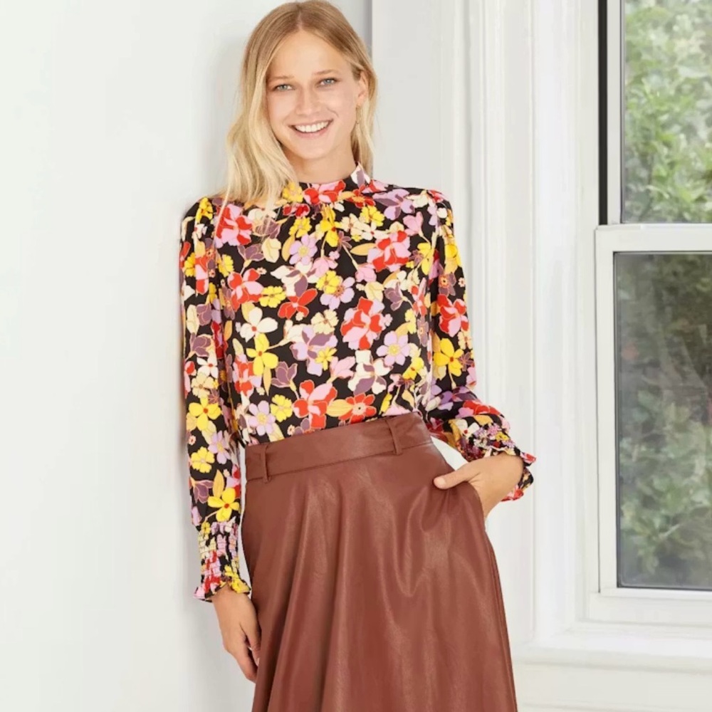 Who What Wear Victorian Blouse in Floral Print Size Small - C22-029